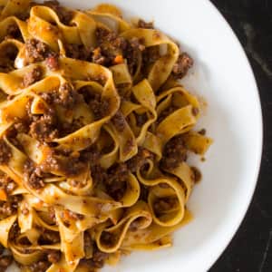 Master Fast Bolognese: Quick 20-Minute Weeknight Dinner